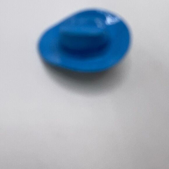 Vintage 3D Cowboy Hat Ceramic Pin - Picture 6 of 7